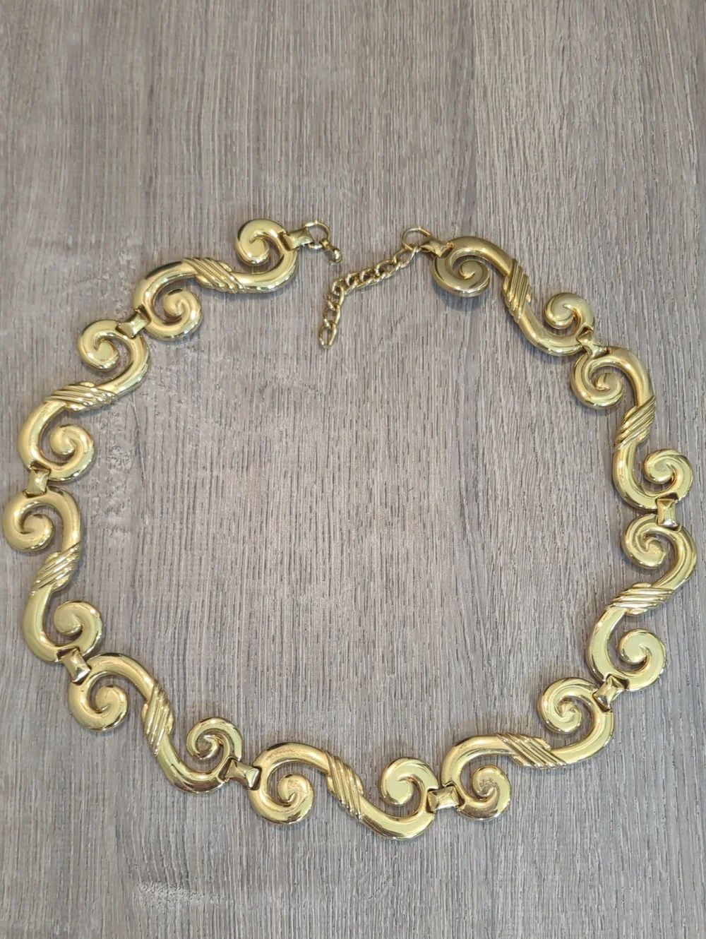 Vintage 90s Escada Spain Scroll Gold Chain Belt - Picture 2 of 9